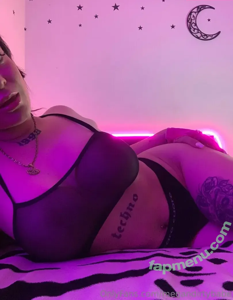 imsophiexx nude photo #0025 (imsophieeee)