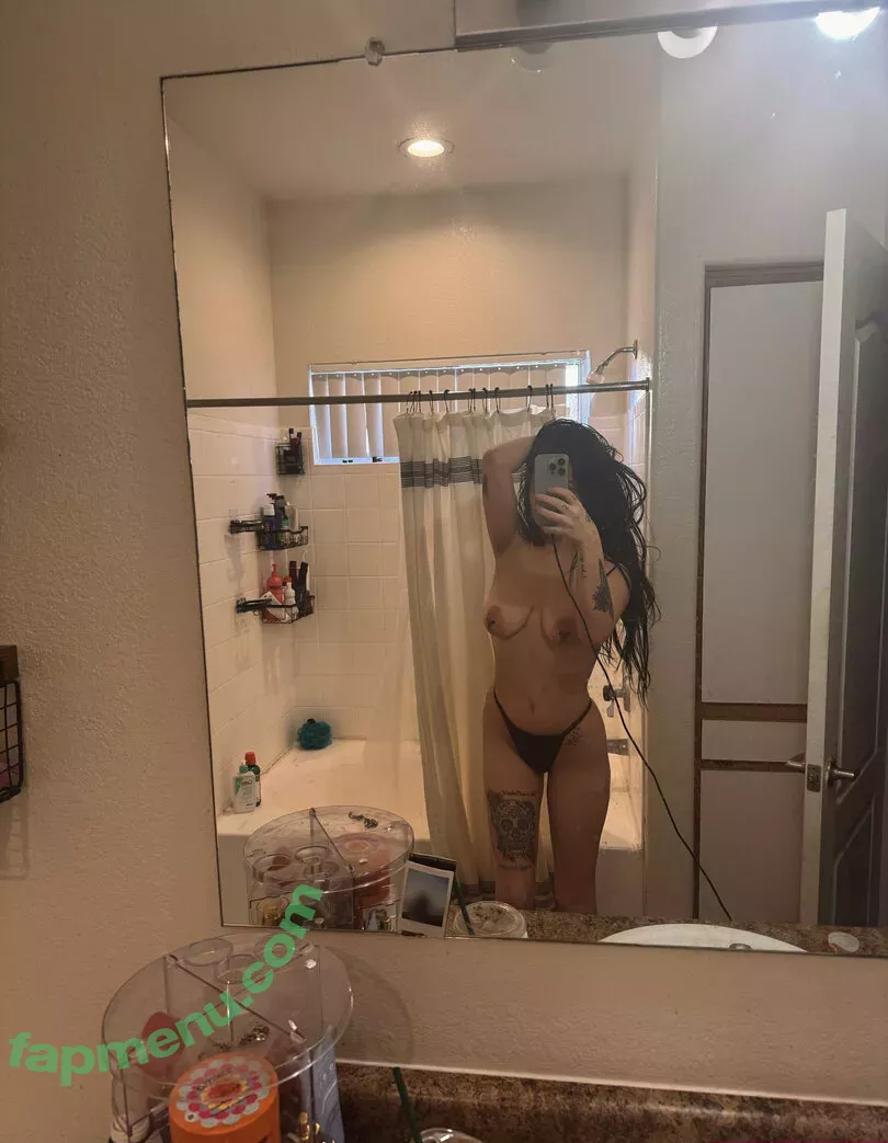 Imtrashleyyy nude photo #0100 (trashleyraeee)