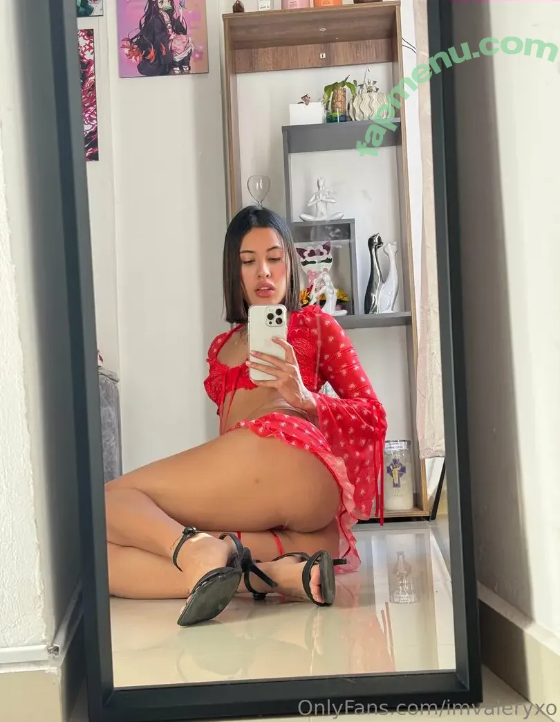 imvaleryxo nude photo #0064 (imvaleryxo)