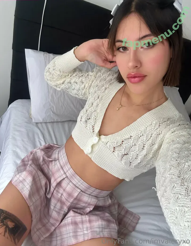 imvaleryxo nude photo #0096 (imvaleryxo)