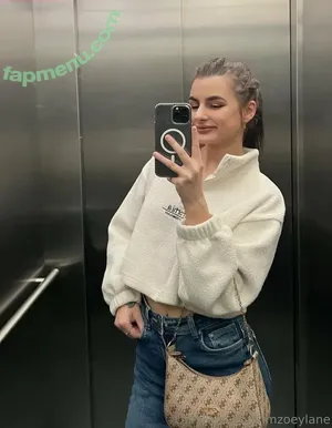 imzoeylane / eyezoey nude photo #0001