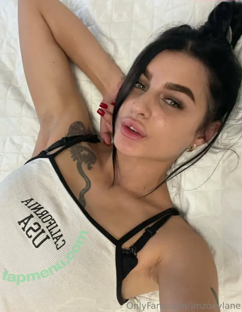 imzoeylane nude photo #0002 (eyezoey)
