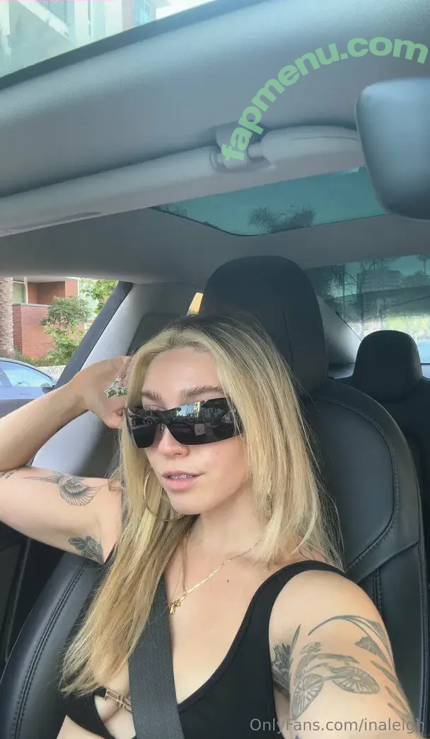 Inaleigh nude photo #0009 (Inaleigh)