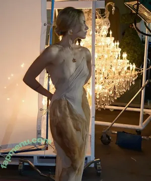 Inanna Sarkis / inanna / inannainanna nude photo #0022