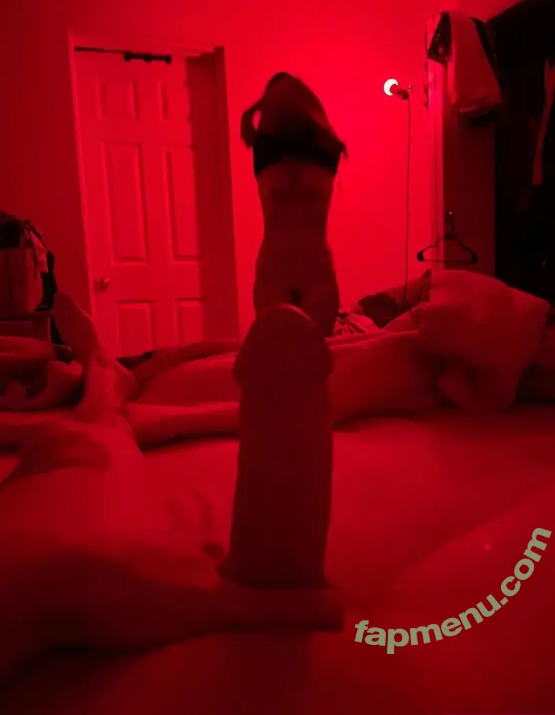 inbedwithlexi nude photo #0016 (inbedwithlexi)
