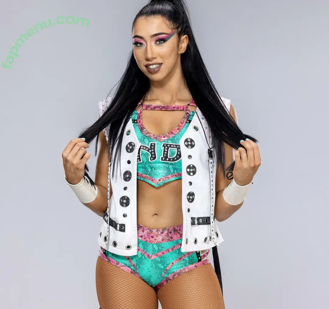 Indi Hartwell nude photo #0011 (indihartwell)