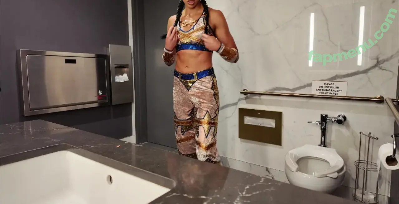 Indi Hartwell nude photo #0431 (indihartwell)