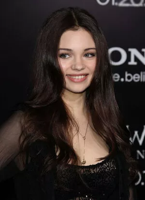 India Eisley / indiaeisley nude photo #0074