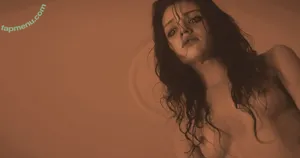 India Eisley / indiaeisley nude photo #0166