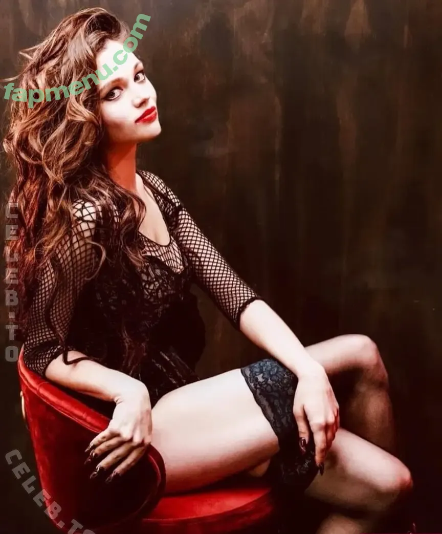 India Eisley nude photo #0180 (indiaeisley)