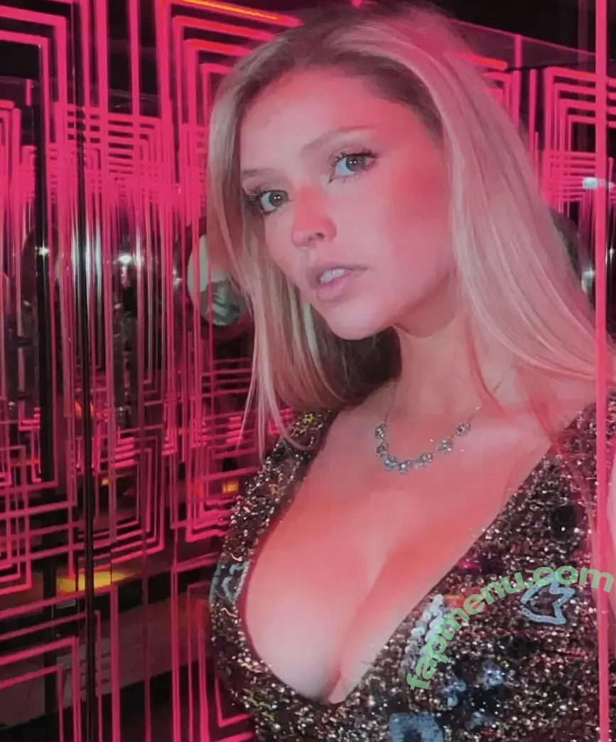 India Rawsthorn nude photo #0015 (indiarawsthorn / sunnymonday)