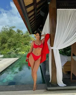 India Reynolds / indiareynolds / lovefromreyn nude photo #0916