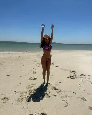 India Reynolds / indiareynolds / lovefromreyn nude photo #0995