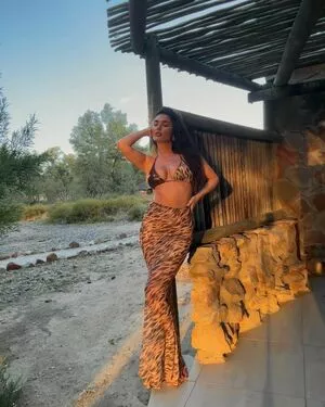 India Reynolds / indiareynolds / lovefromreyn nude photo #1022