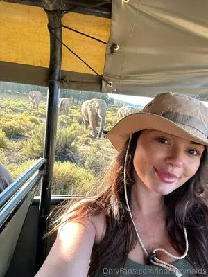 India Reynolds / indiareynolds / lovefromreyn nude photo #1039