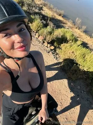 India Reynolds / indiareynolds / lovefromreyn nude photo #1040