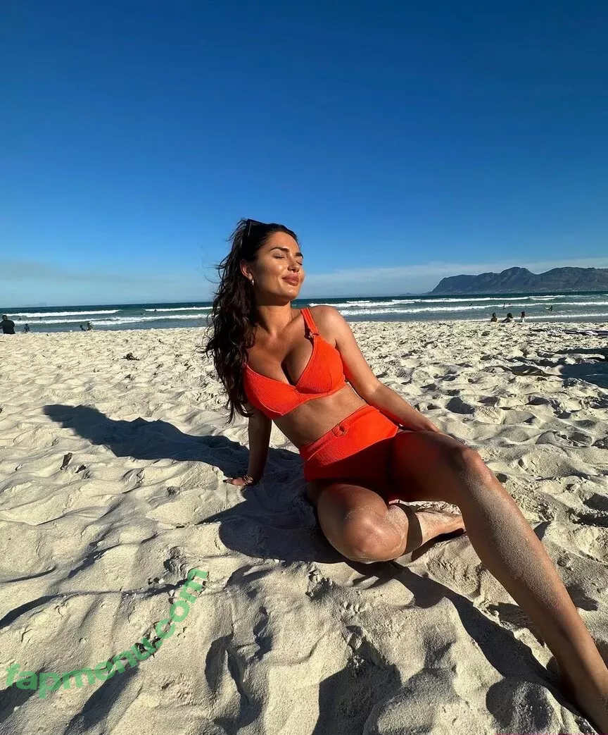 India Reynolds nude photo #1009 (indiareynolds / lovefromreyn)