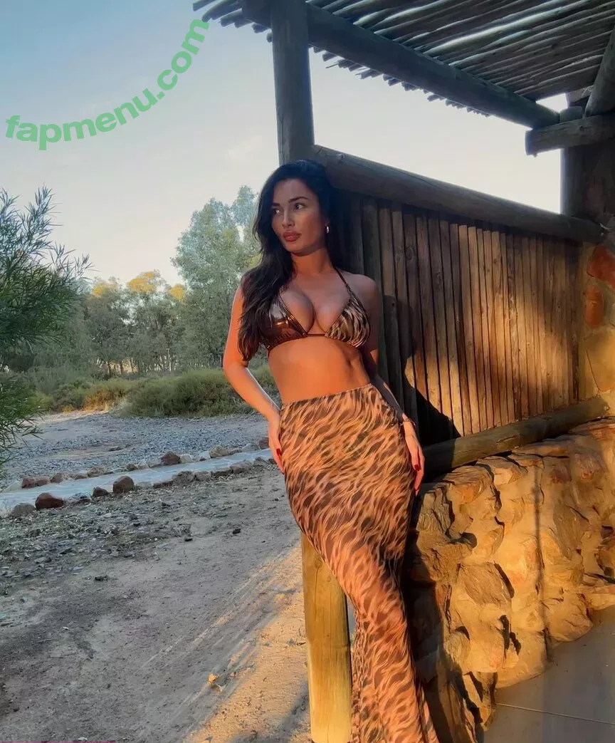 India Reynolds nude photo #1026 (indiareynolds / lovefromreyn)