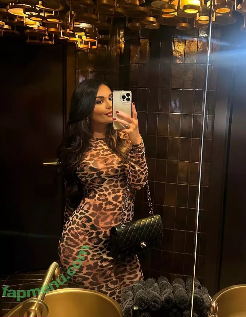 India Reynolds nude photo #1032 (indiareynolds / lovefromreyn)