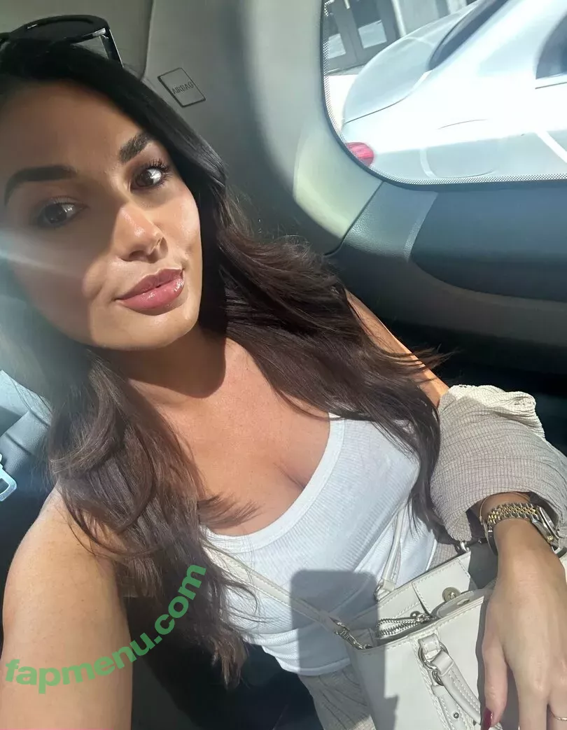 India Reynolds nude photo #1714 (indiareynolds / lovefromreyn)