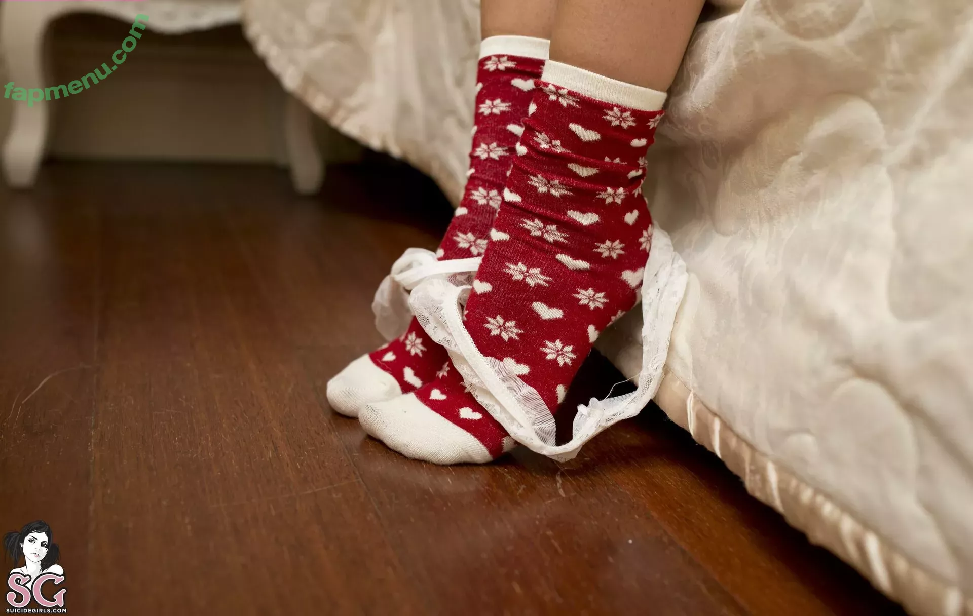 India Reynolds nude photo #1782 (indiareynolds / lovefromreyn)