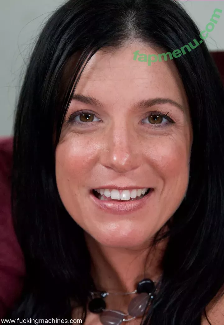 India Summer nude photo #0150 (MsIndiaSummerXo / indiasummerplace / msindiasummer)