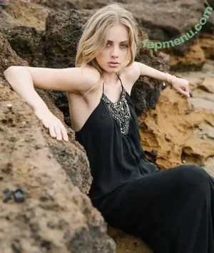 India Woollard / indiareynolds / indiawoollard nude photo #0022