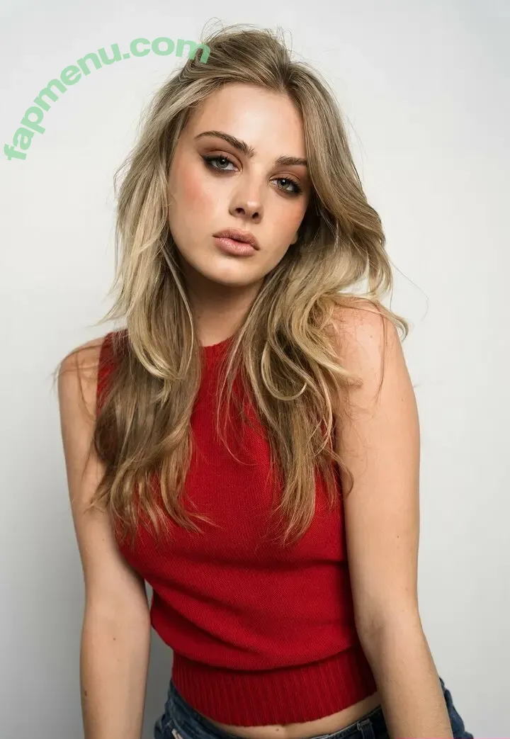 India Woollard nude photo #0043 (indiareynolds / indiawoollard)