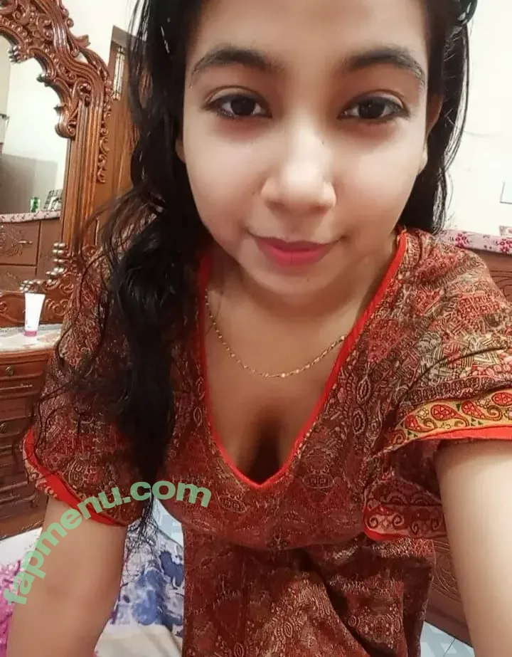 Indian Exhibition nude photo #0024 (india.exhibition)