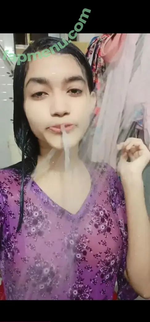 Indian Exhibition nude photo #0032 (india.exhibition)