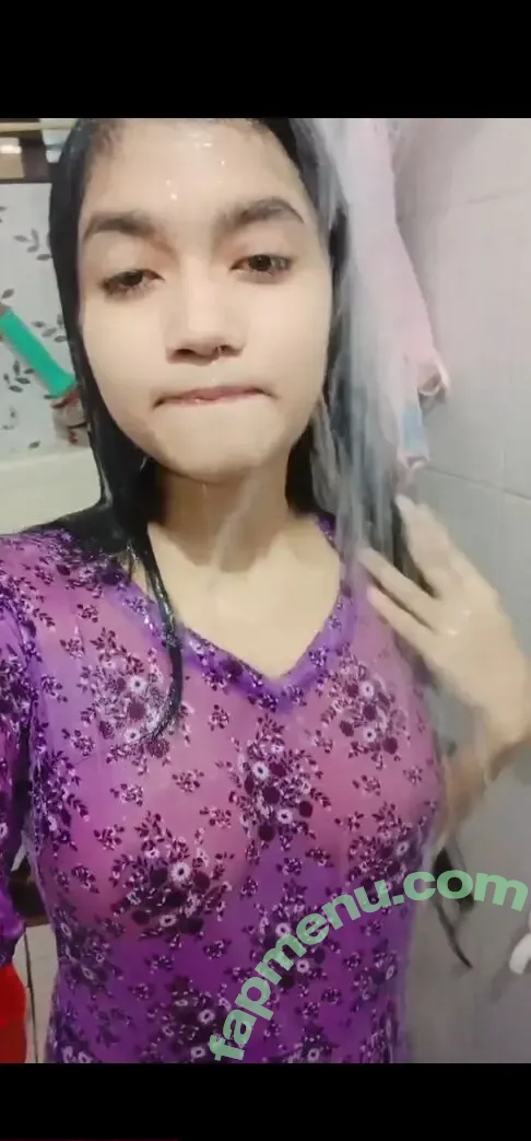 Indian Exhibition nude photo #0034 (india.exhibition)