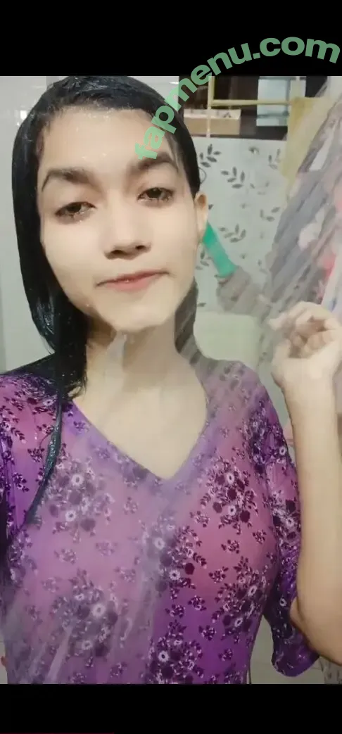 Indian Exhibition nude photo #0038 (india.exhibition)