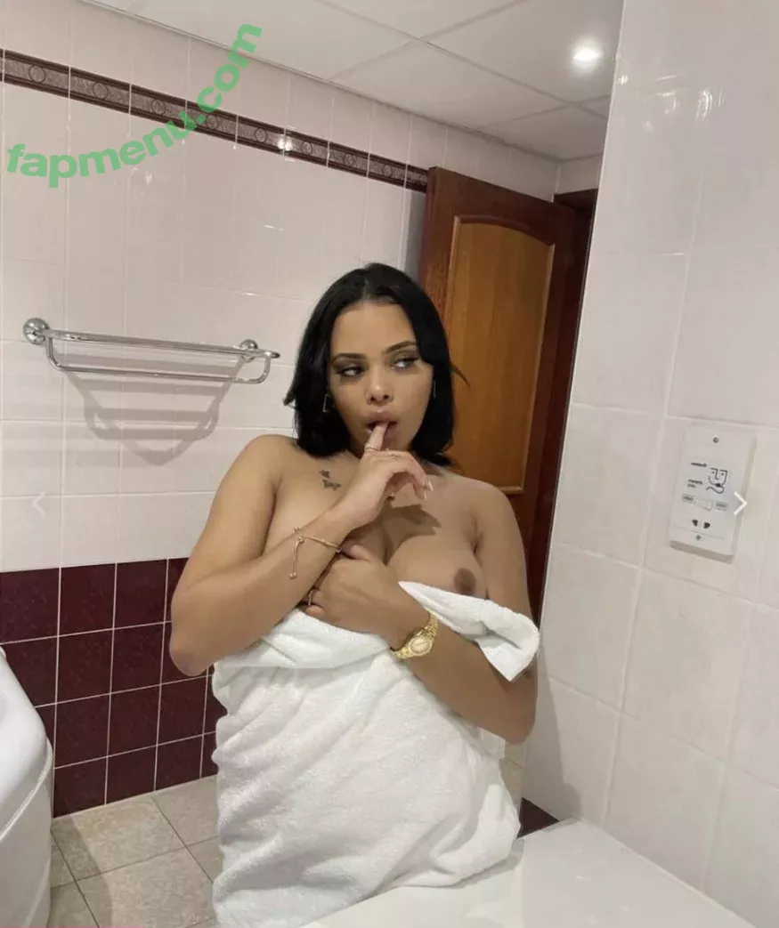 Indiasimay nude photo #0002 (indiasimayholder / ixdxia)