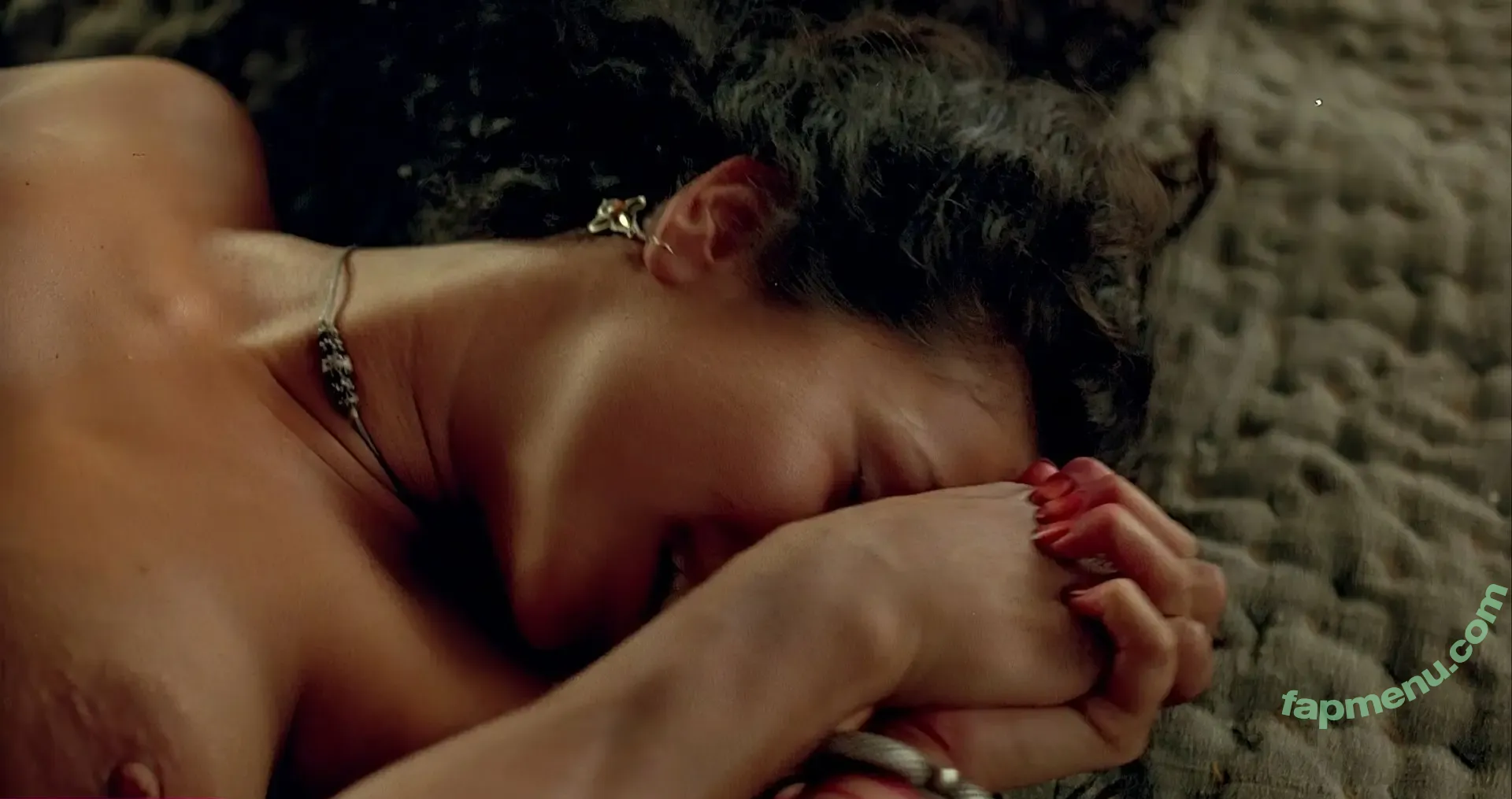 Indira Varma nude photo #0025 (indiravarma)