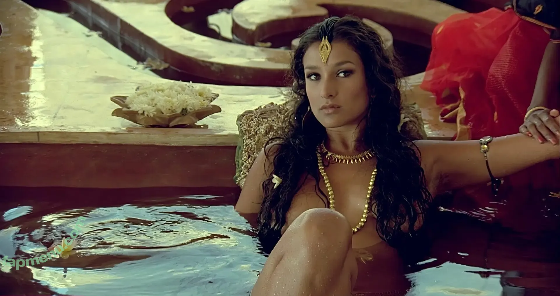 Indira Varma nude photo #0041 (indiravarma)