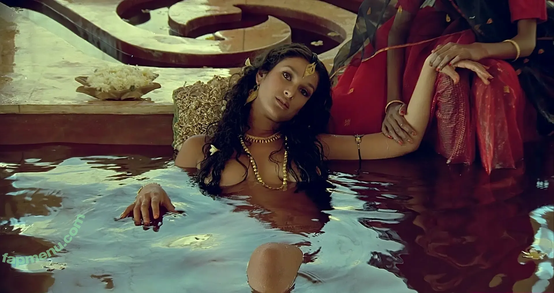 Indira Varma nude photo #0045 (indiravarma)