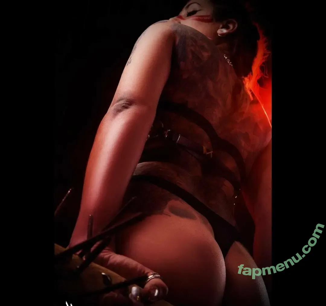 inefablegirltattoo nude photo #0006 (inefablegirltattoo)