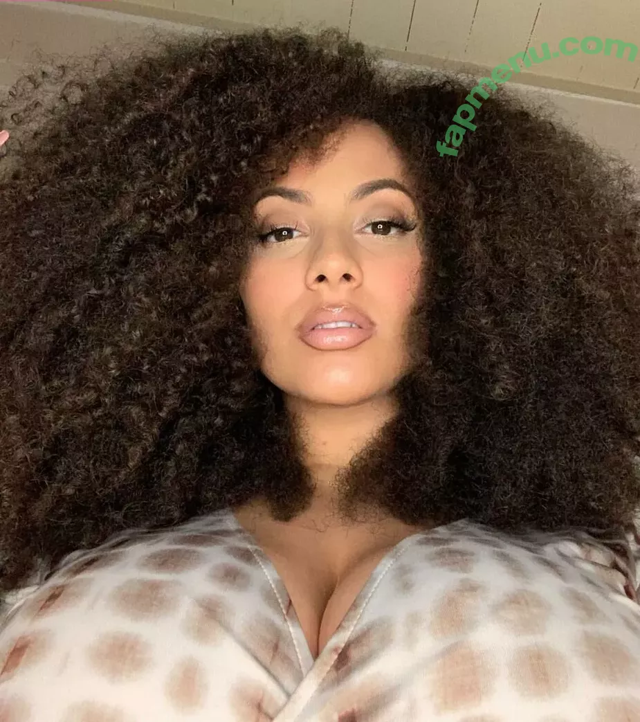 Ines Curly nude photo #0036 (curlygirl088 / ineees.acr)