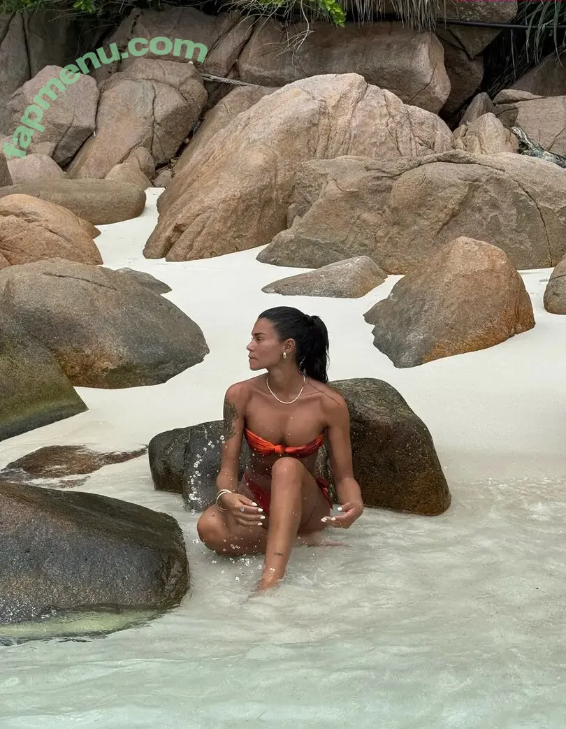 Ines Loucif nude photo #0136 (ineslou)