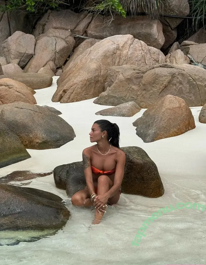 Ines Loucif nude photo #0137 (ineslou)