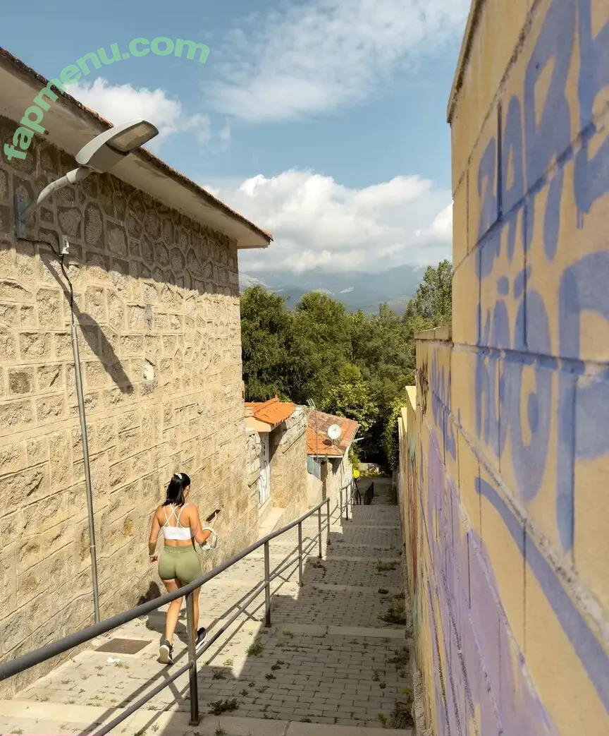 ines.roml nude photo #0117 (inesangelova)