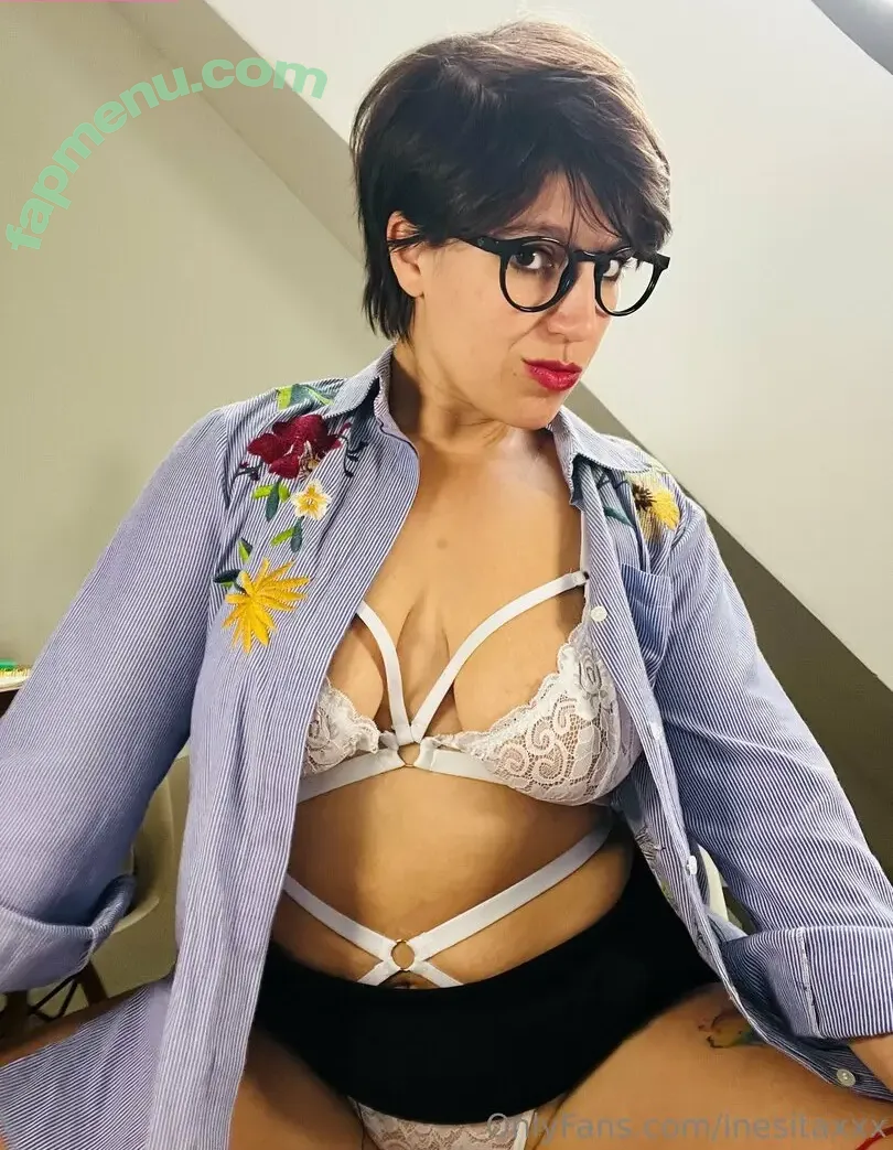 inesitaxxx nude photo #0003 (ine_inessita)