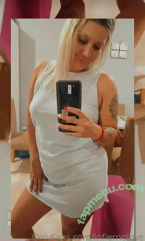  nude photo #0005