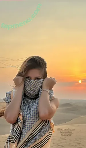 influesii753 / influesii nude photo #0076