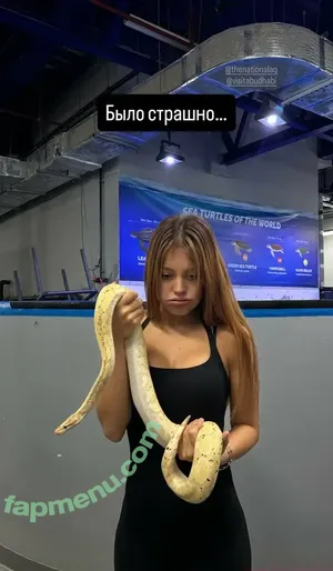 influesii753 / influesii nude photo #0077