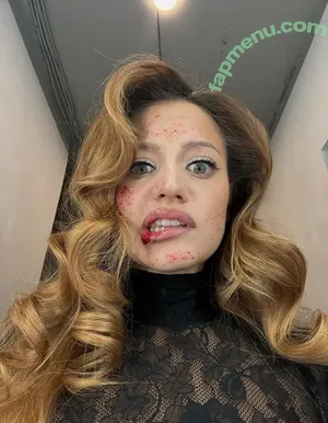 influesii753 / influesii nude photo #0080