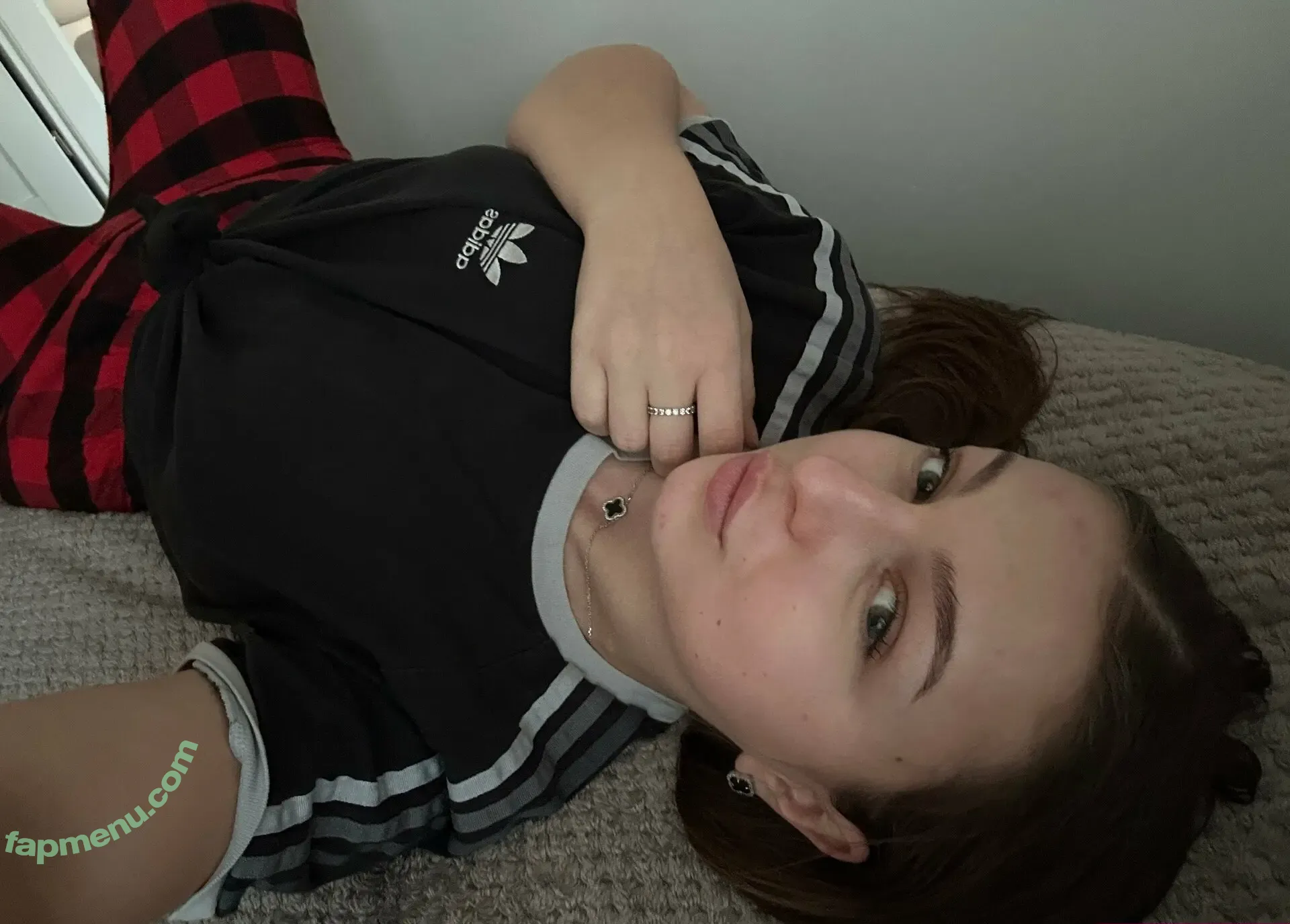 infusemari nude photo #0019 (infuseinfluencer)