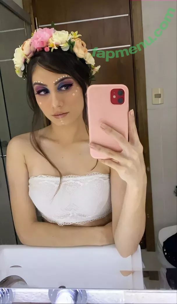 Ingrid Larissa nude photo #0024 (_ingridlarissa / yayahuz)