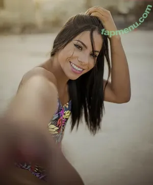 Ingrid Oliveira / Ingrid Bronze / ingrid.oliveira96 nude photo #0048