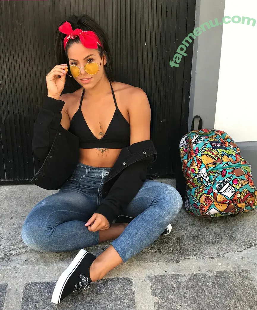 Ingrid Oliveira nude photo #0067 (Ingrid Bronze / ingrid.oliveira96)